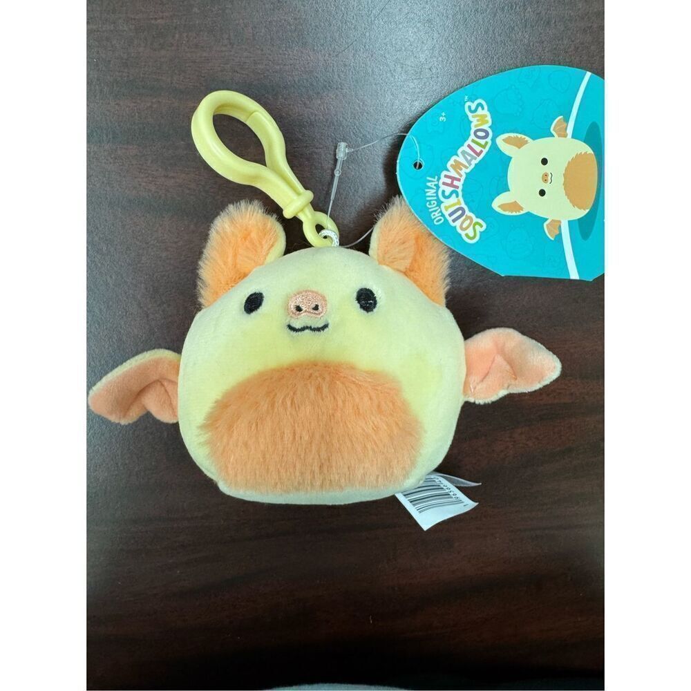 NWT Meghan Fruit Bat 3.5 Inch Squishmallows Backpack Clip